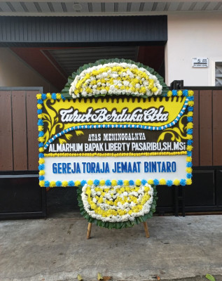 Papan Bunga Duka di Bedoyo
